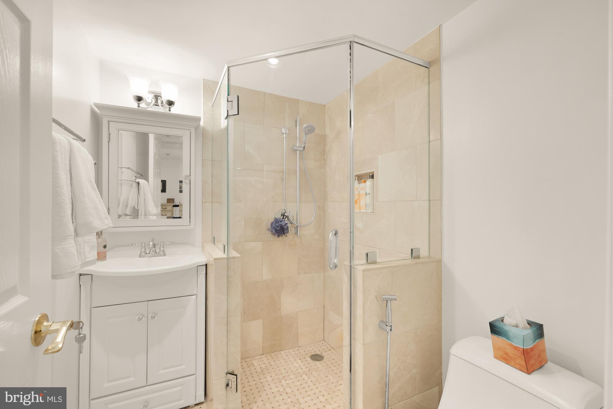 RANLEIGH - Residential