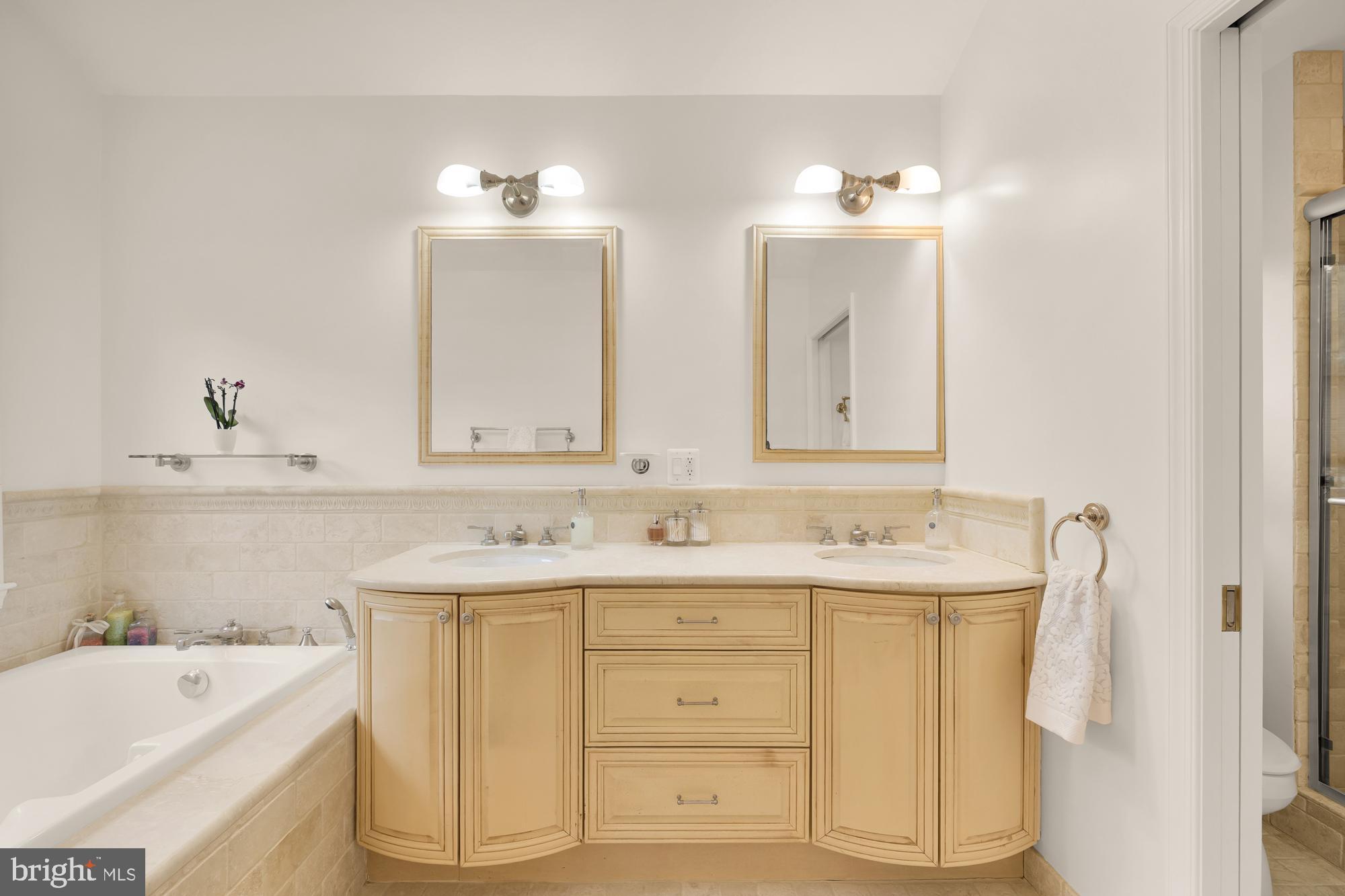 RANLEIGH - Residential