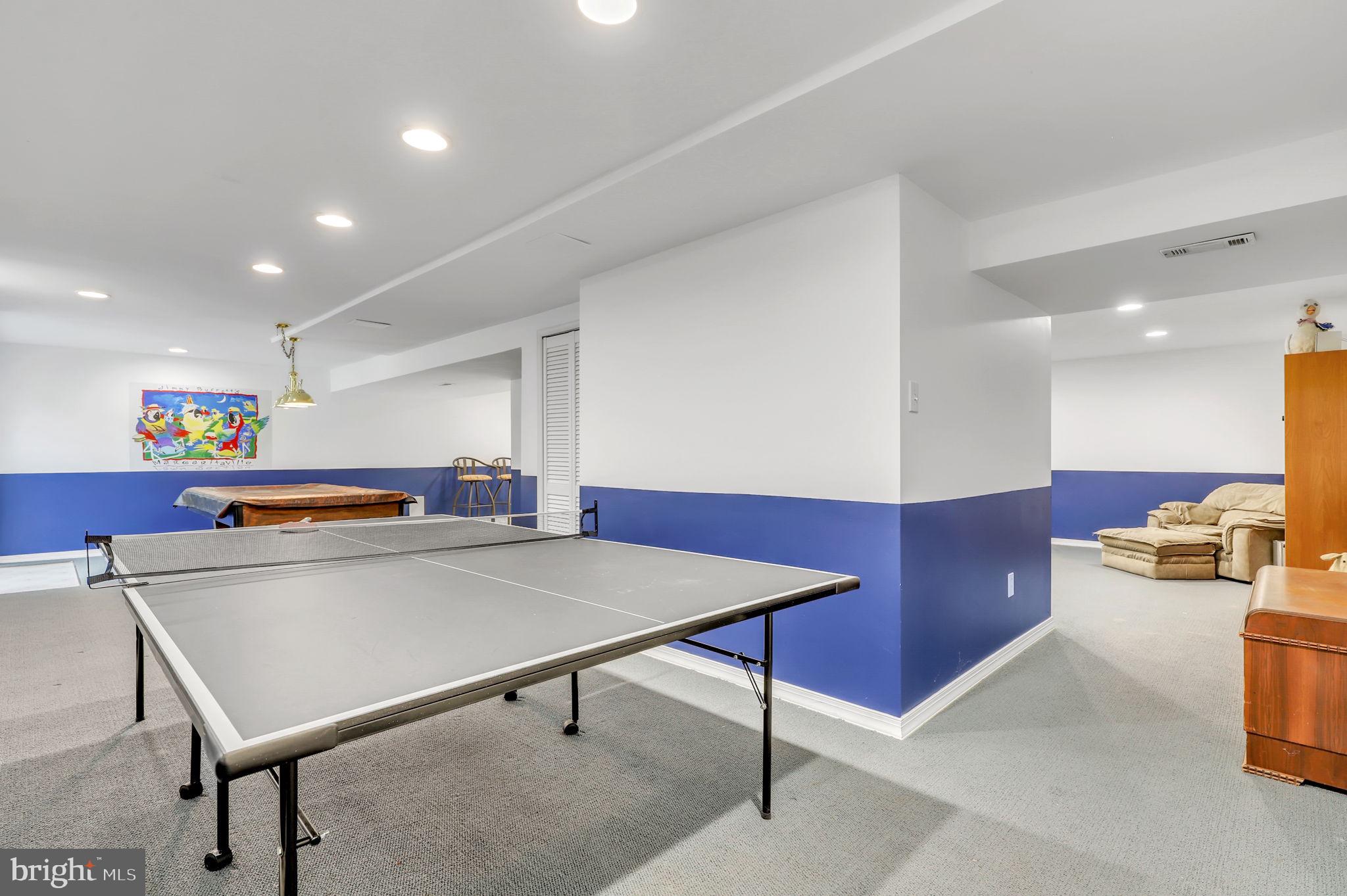 SEMINARY OVERLOOK - Residential