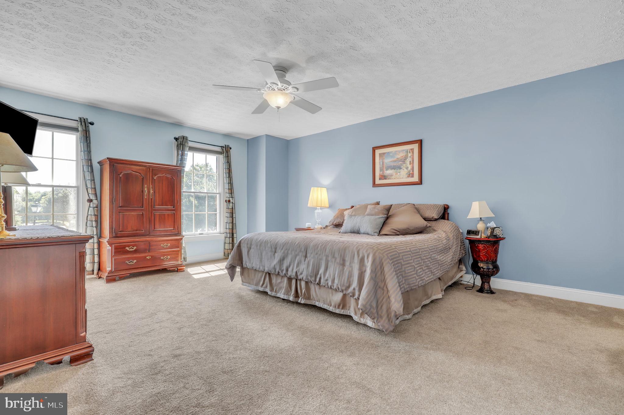 SEMINARY OVERLOOK - Residential