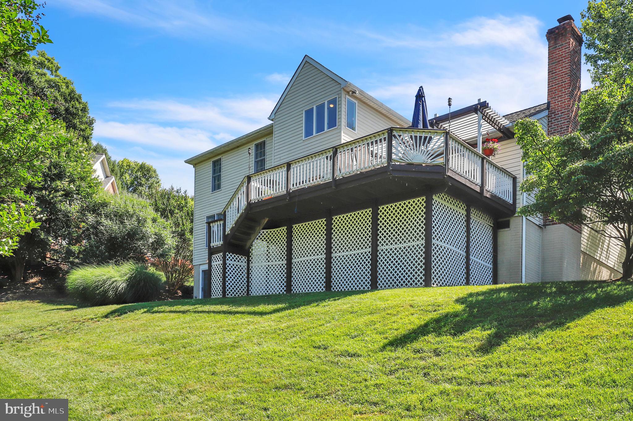SEMINARY OVERLOOK - Residential