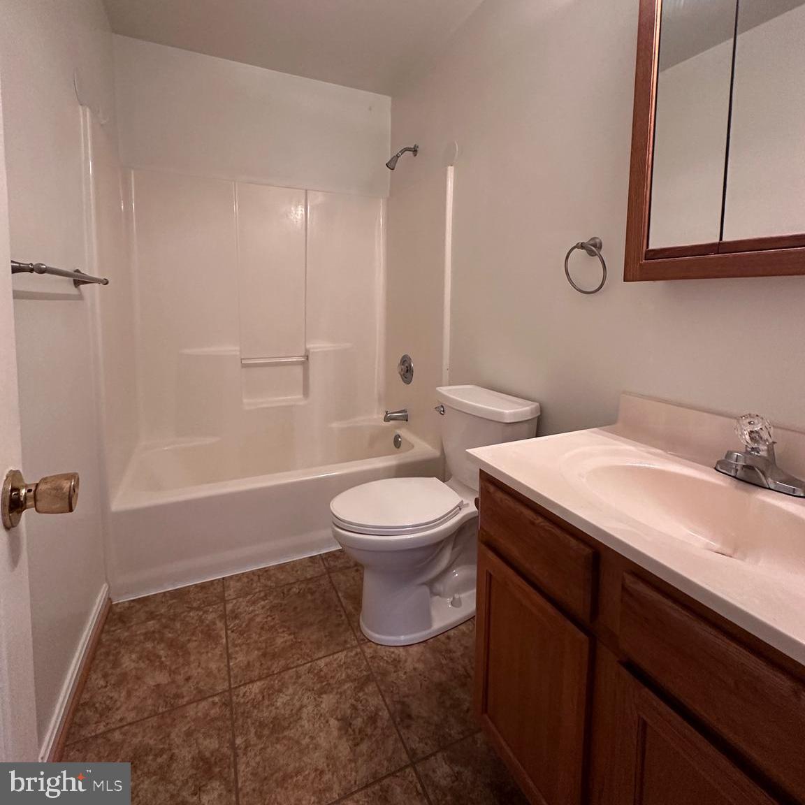 CHESAPEAKE RANCH ESTATES - Residential Lease