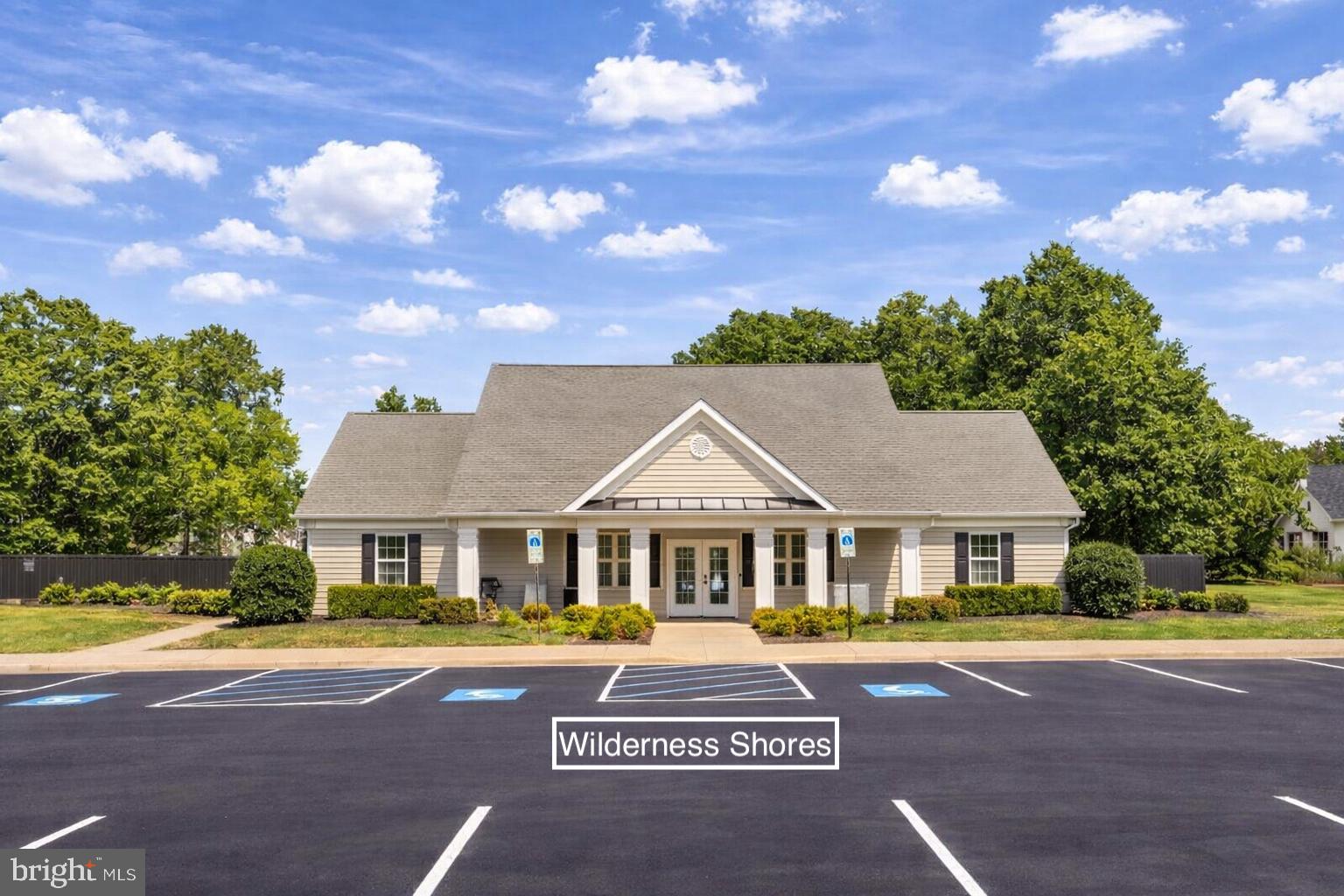 WILDERNESS SHORES - Residential