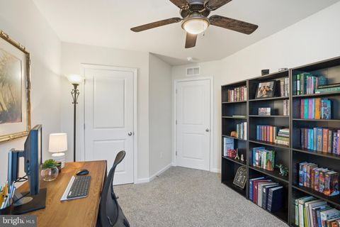 Tiny photo for 35623 Pine Needle Lane, LOCUST GROVE, VA 22508 (MLS # VAOR2013562)