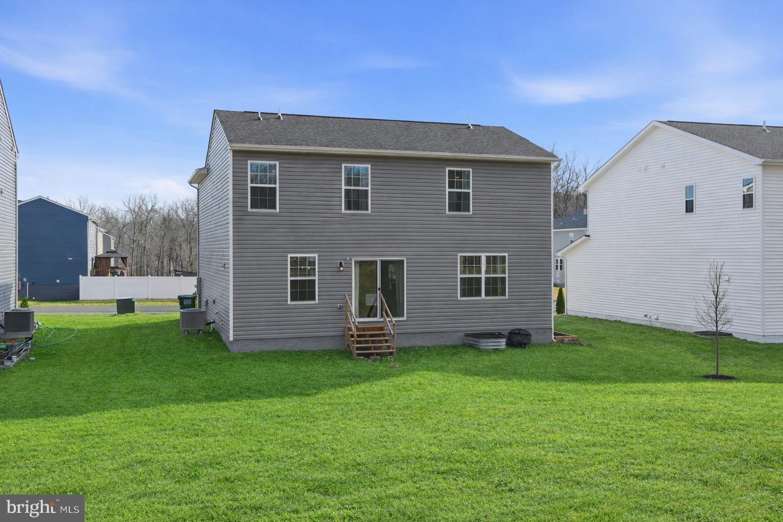 WILDERNESS SHORES - Residential