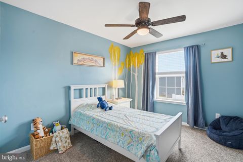 Tiny photo for 35623 Pine Needle Lane, LOCUST GROVE, VA 22508 (MLS # VAOR2013562)
