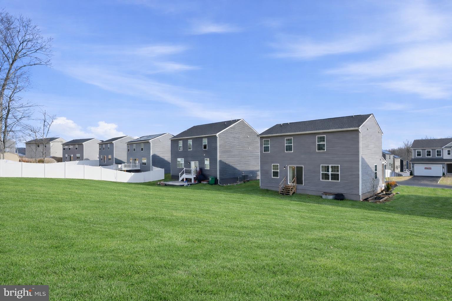 WILDERNESS SHORES - Residential