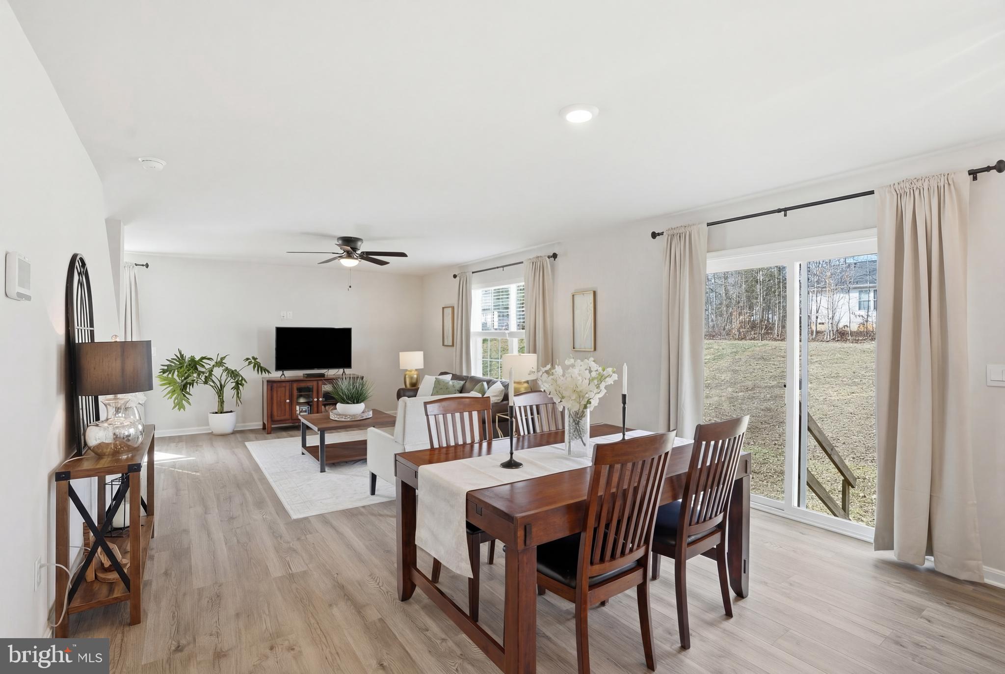 WILDERNESS SHORES - Residential