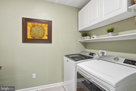 Tiny photo for 35623 Pine Needle Lane, LOCUST GROVE, VA 22508 (MLS # VAOR2013562)