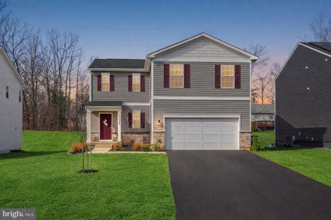 Tiny photo for 35623 Pine Needle Lane, LOCUST GROVE, VA 22508 (MLS # VAOR2013562)