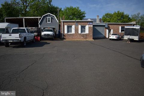 2430 OLD WELSH ROAD WILLOW GROVE PA 19090