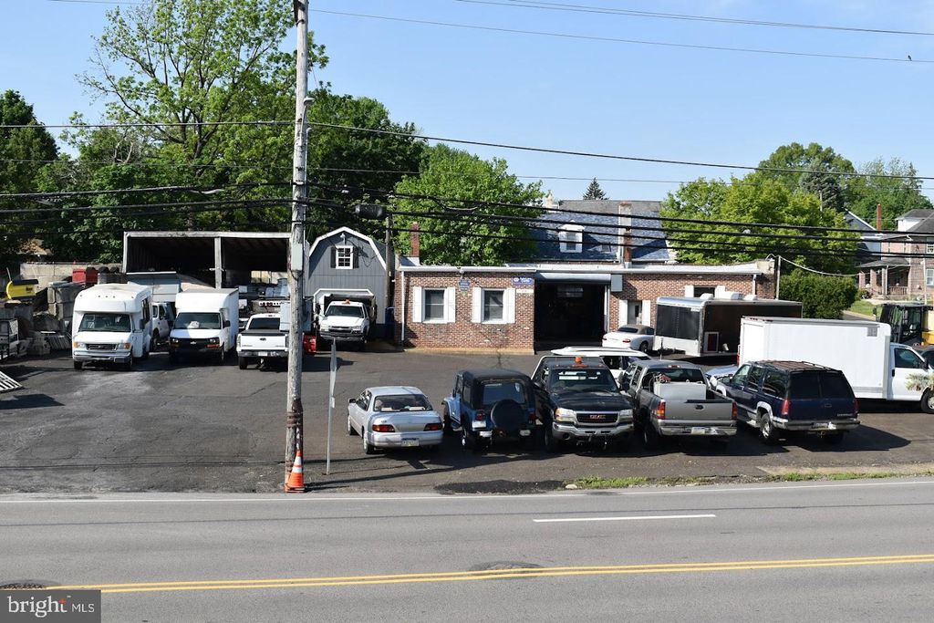 Photo of 2430 Old Welsh Road, WILLOW GROVE, PA 19090 (MLS # PAMC2140100)