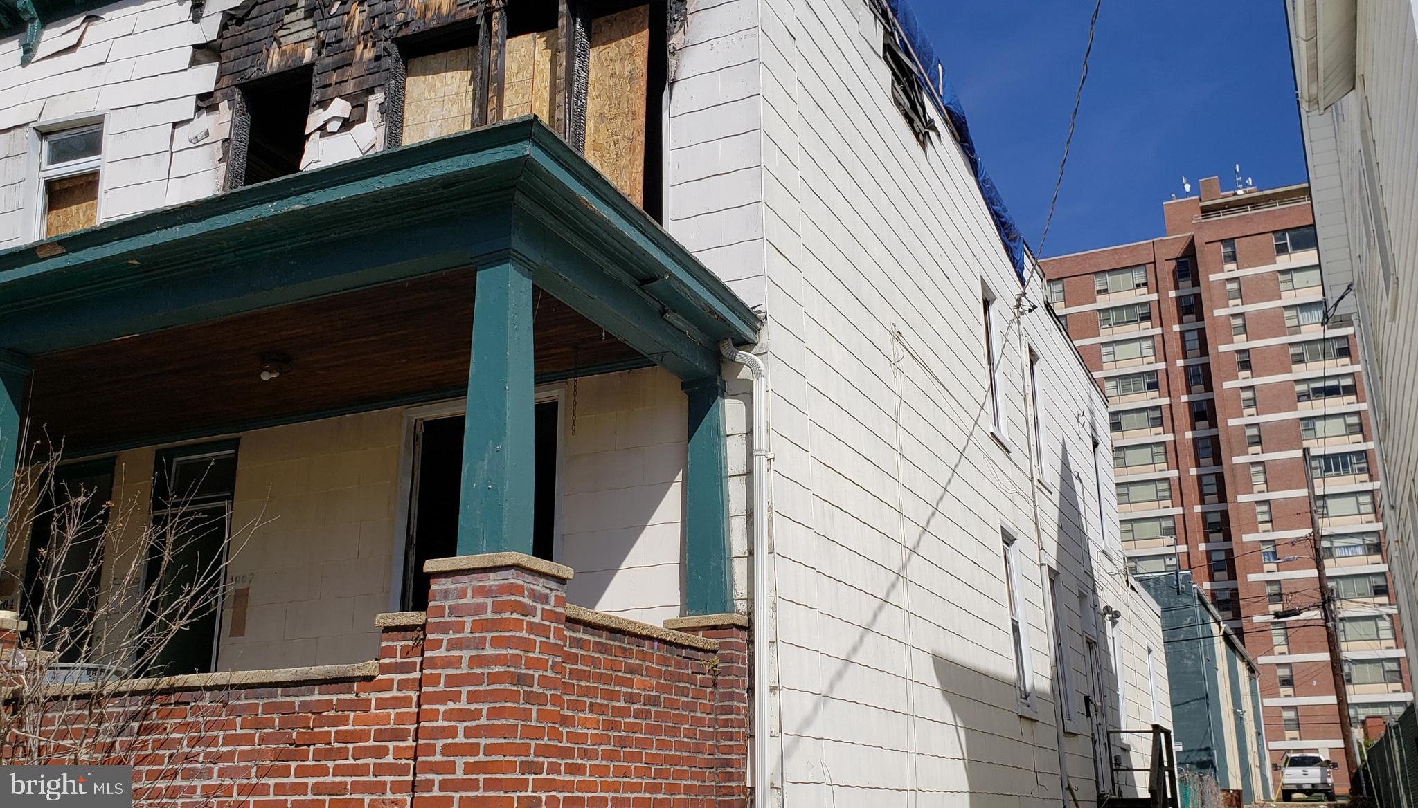 HAMPDEN HISTORIC DISTRICT - Residential