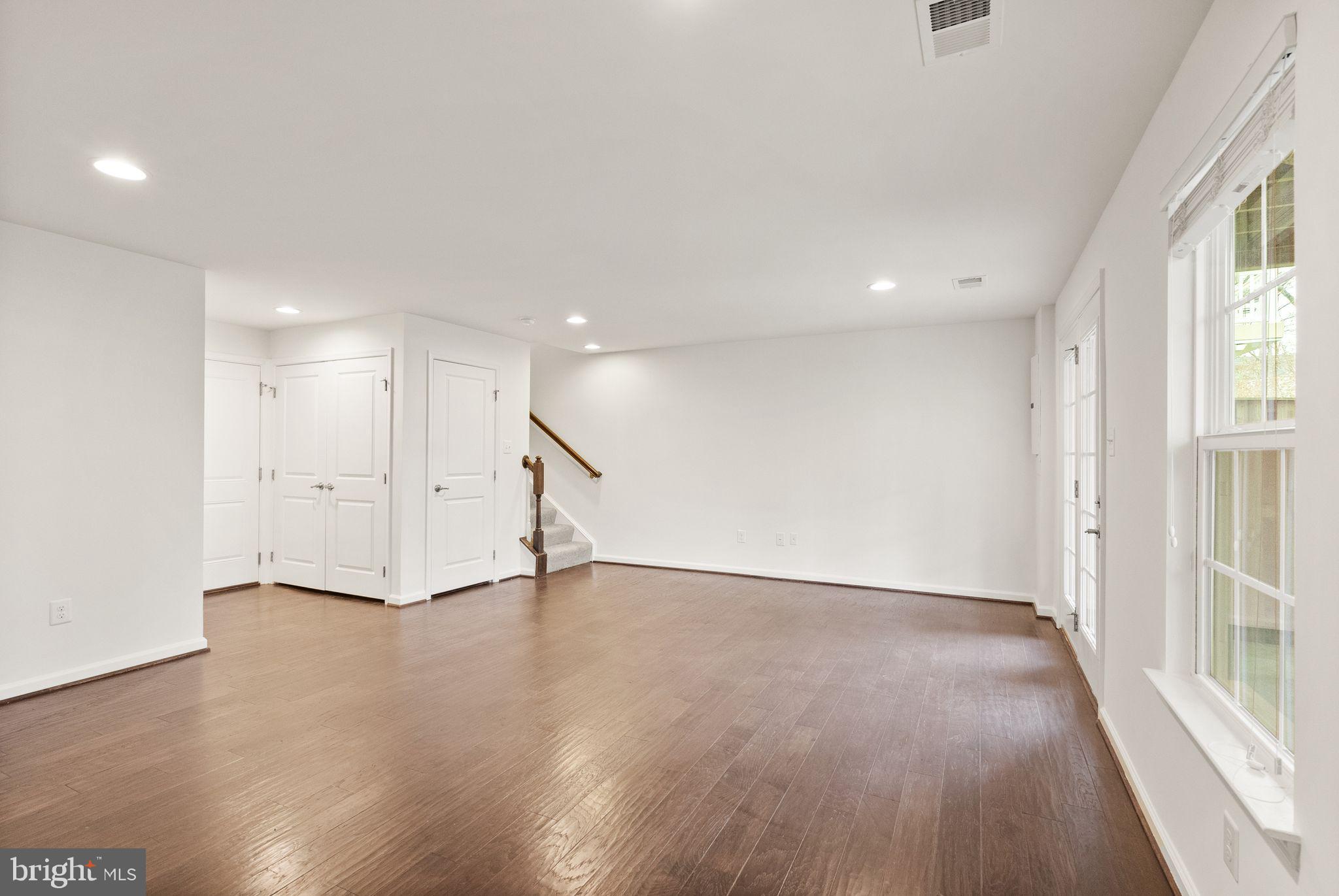 WENTWORTH GREEN - Residential