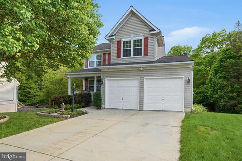 Photo of 11431 Westmont Court, WALDORF, MD 20602 (MLS # MDCH2054108)