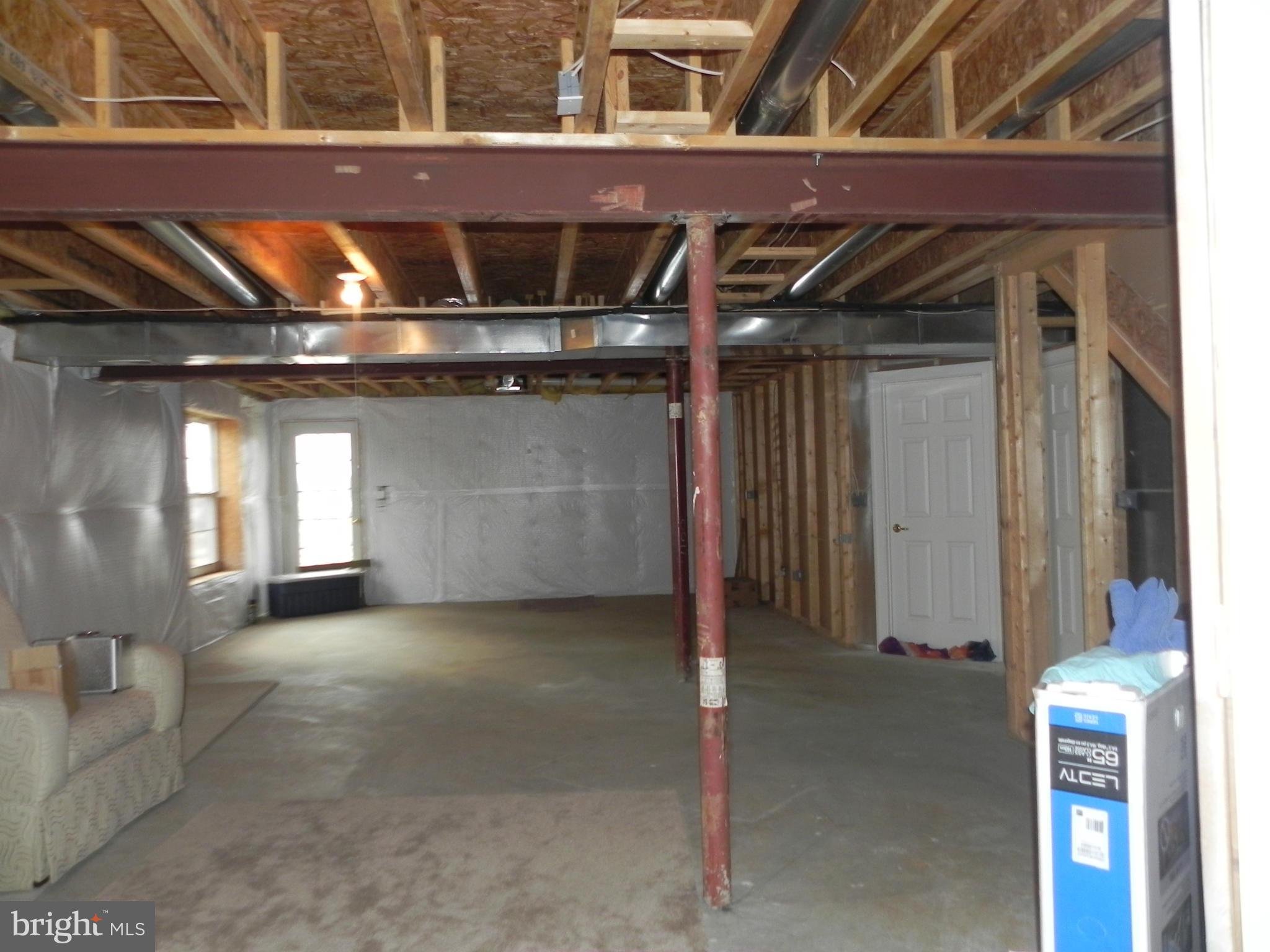 BRINKLEY MANOR - Residential Lease