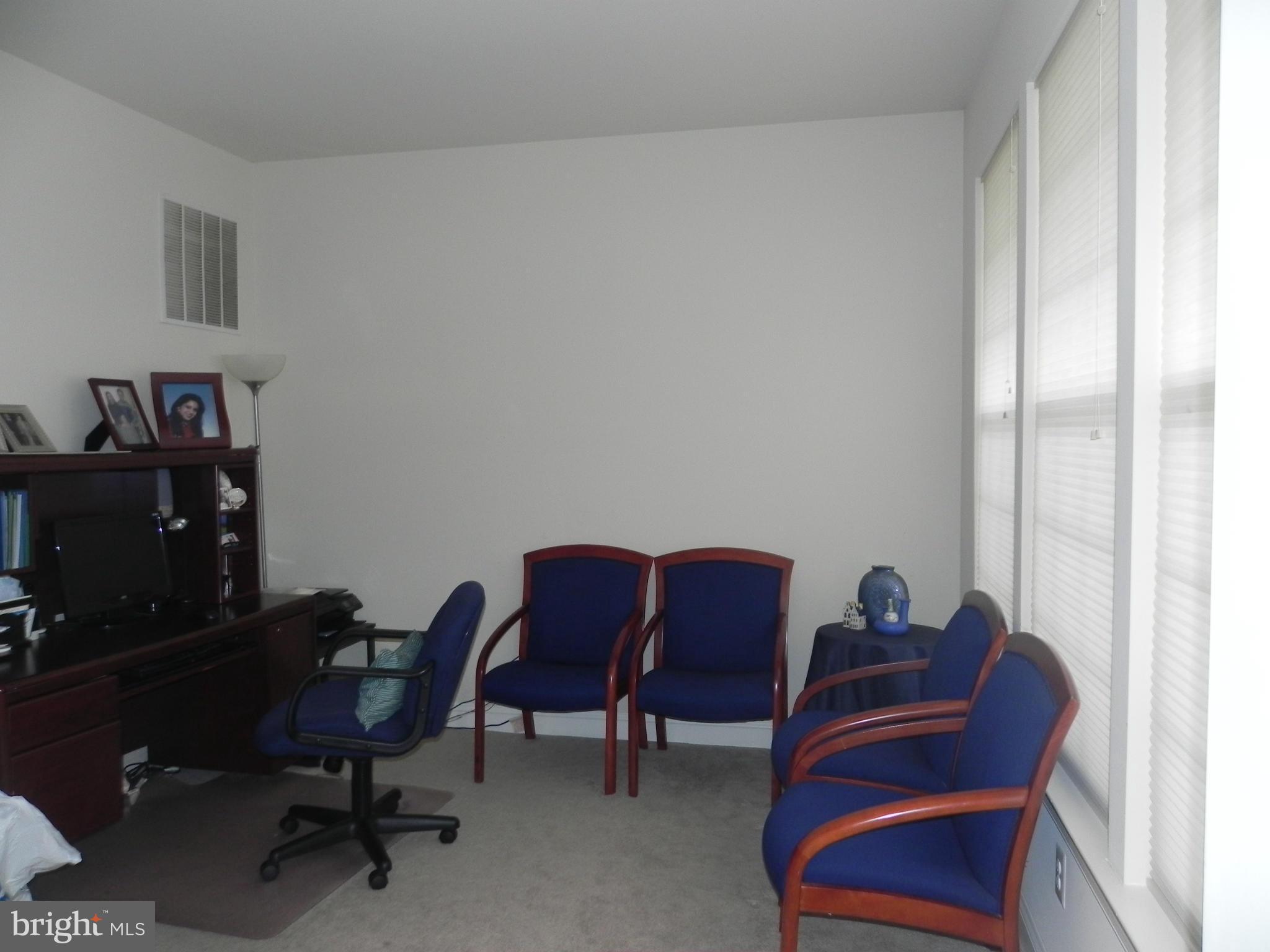 BRINKLEY MANOR - Residential Lease