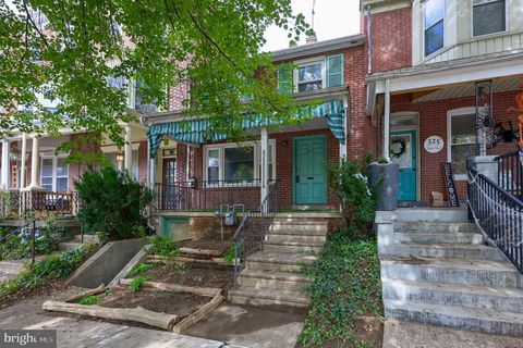 Photo of 323 E Clay Street, LANCASTER, PA 17602 (MLS # PALA2078494)