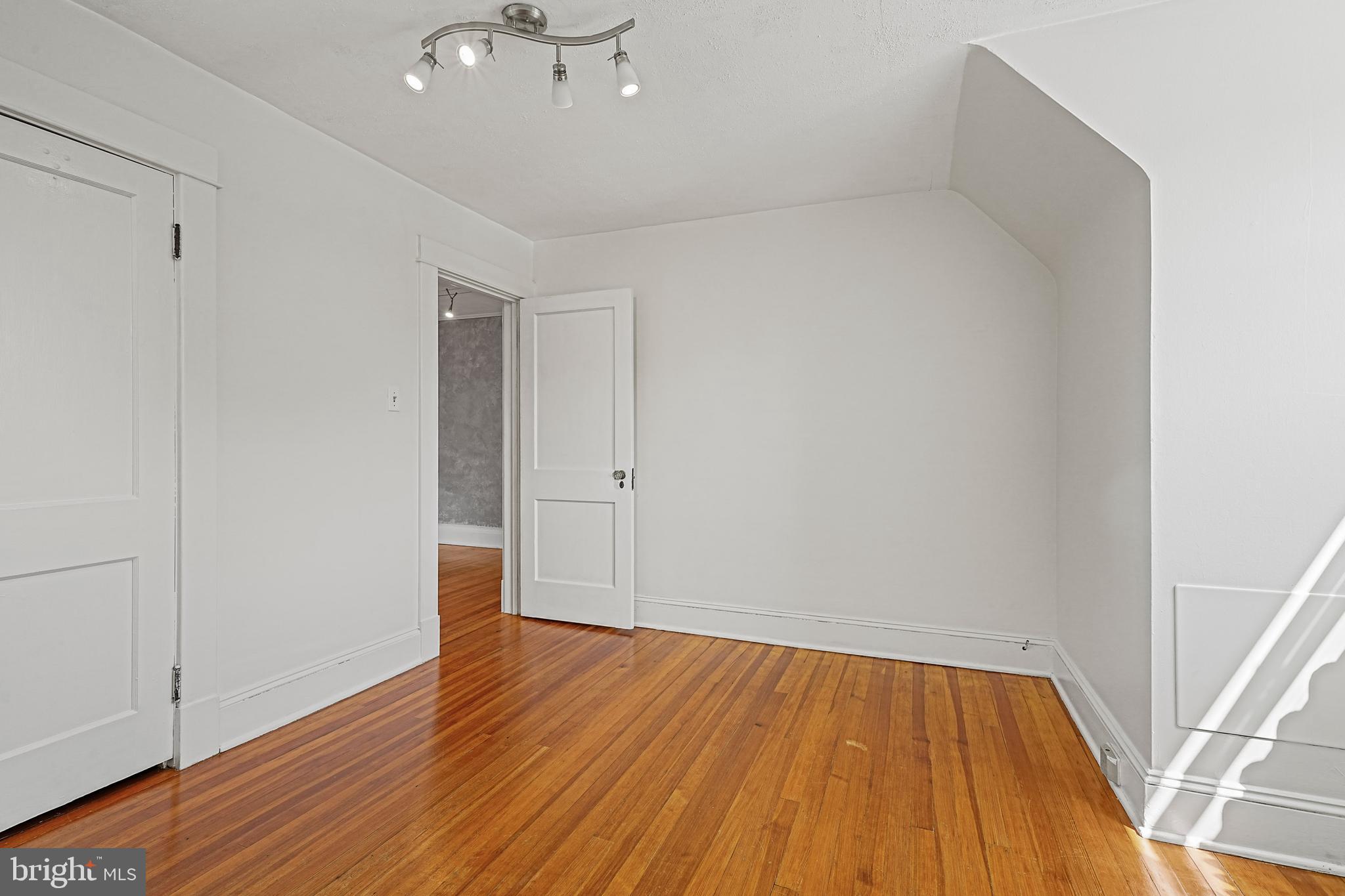 GWYNN OAK - Residential