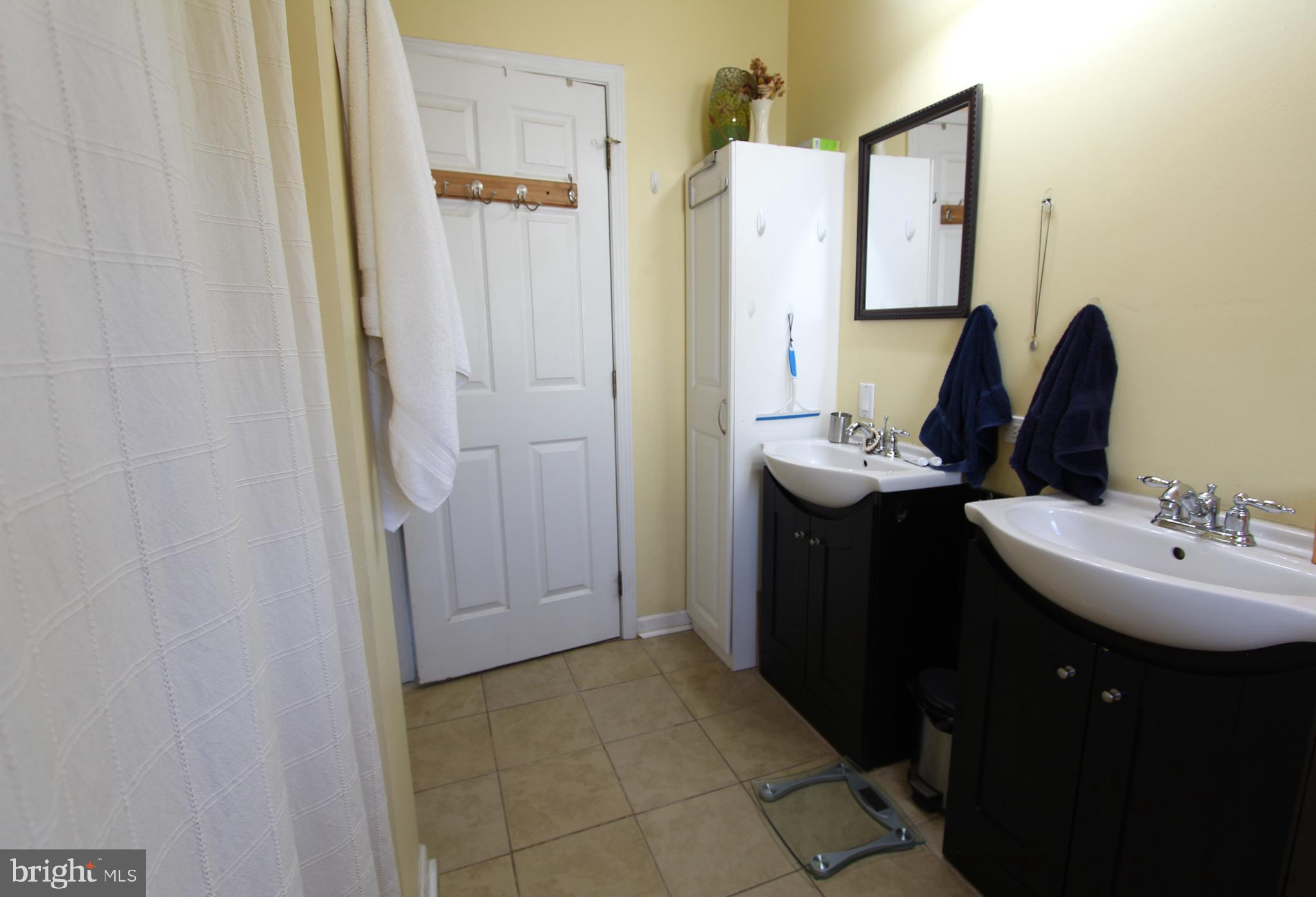 NEW COLONY VILLAGE - Residential