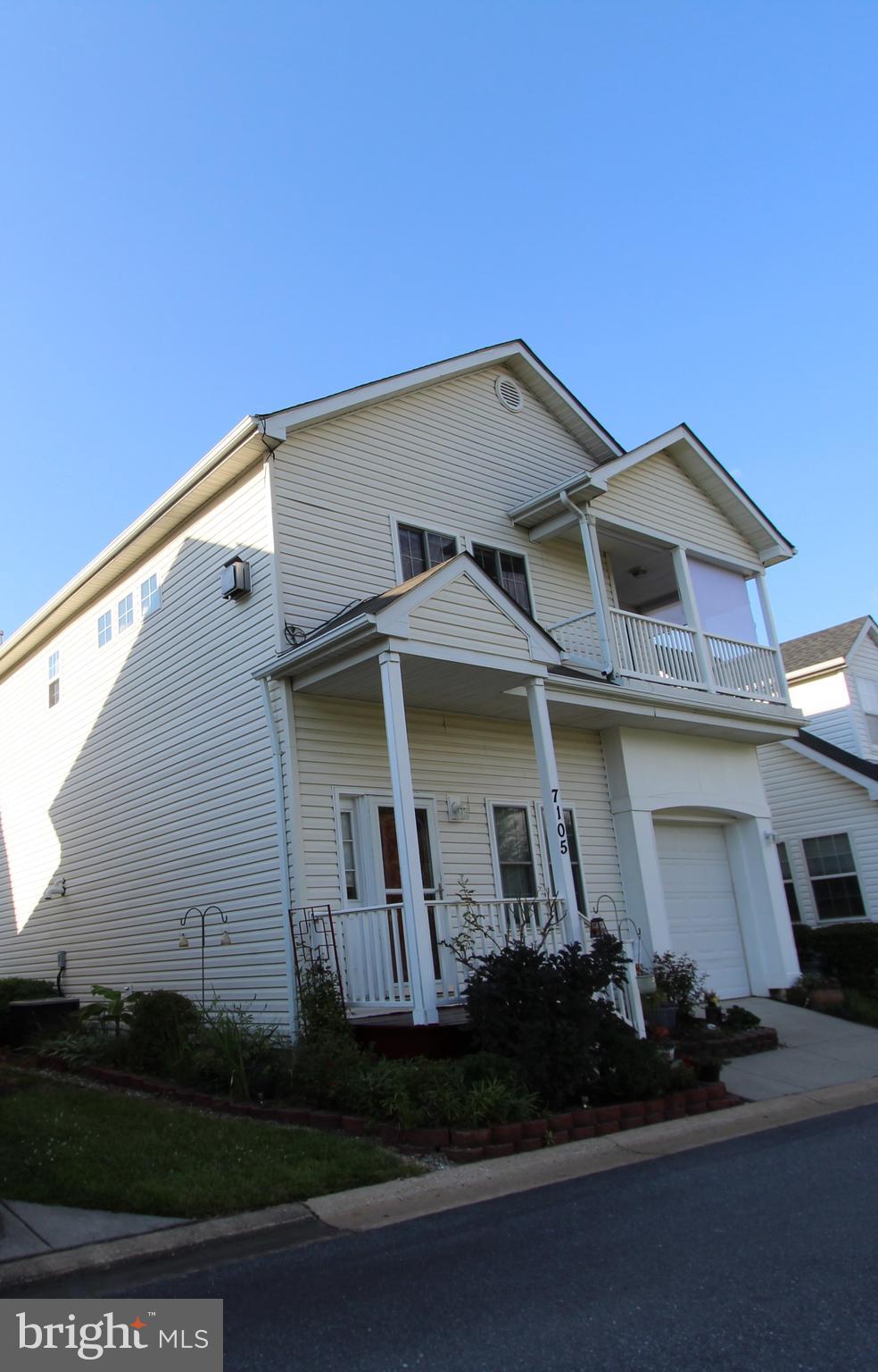 NEW COLONY VILLAGE - Residential