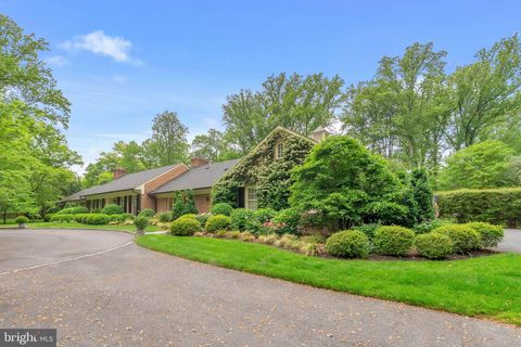10900 PLEASANT HILL DRIVE POTOMAC MD 20854