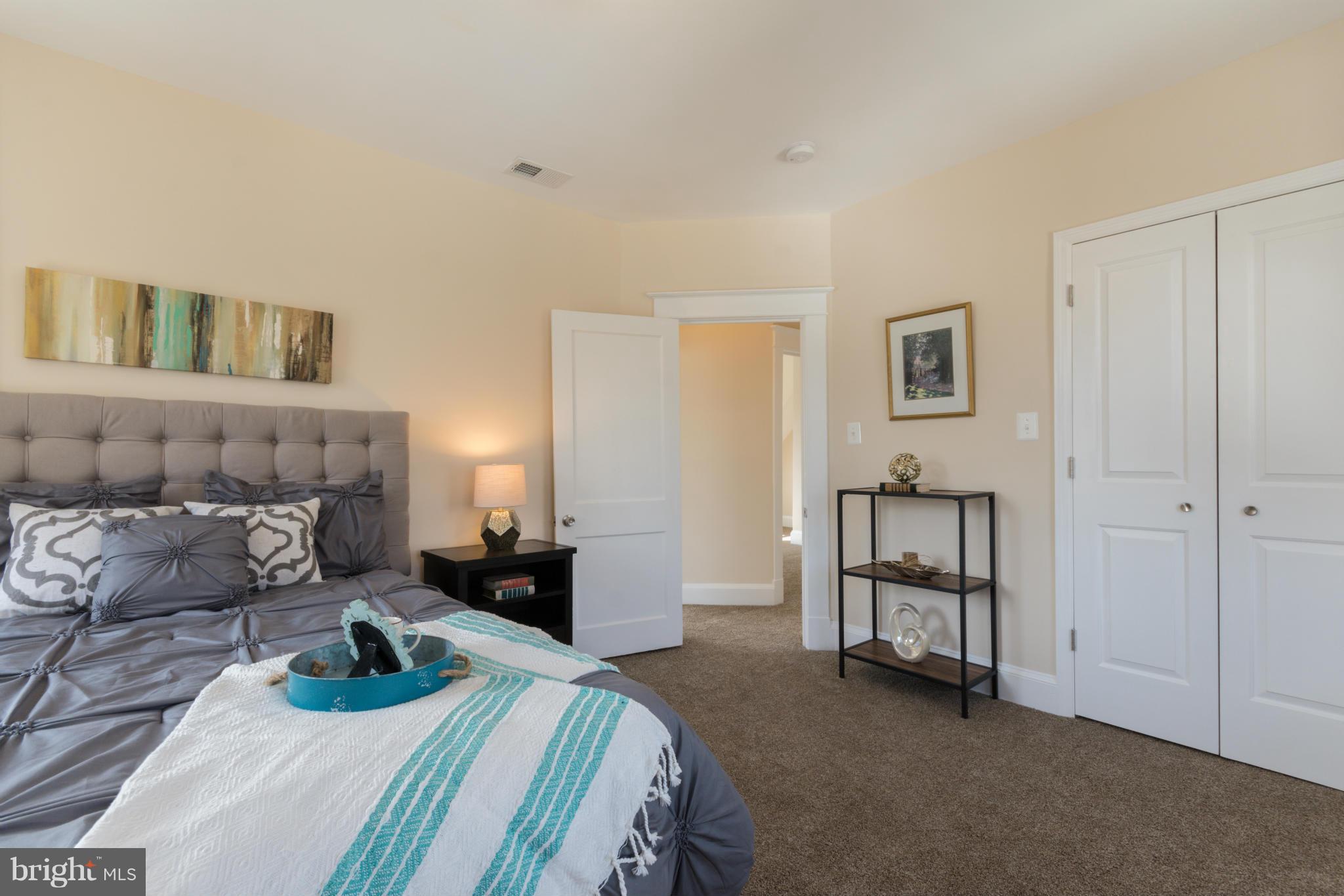 HAMILTON HEIGHTS - Residential