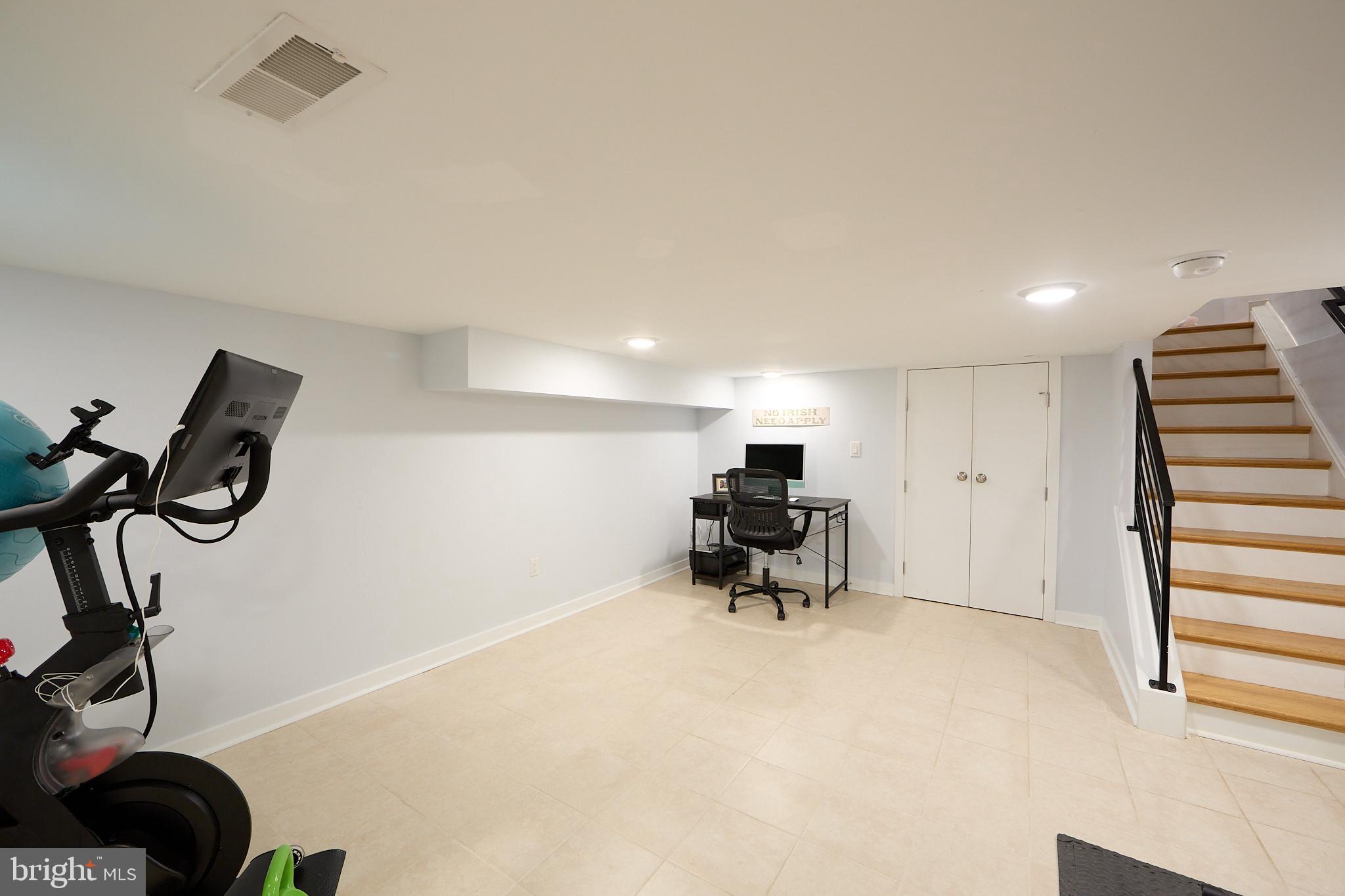 ART MUSEUM AREA - Residential