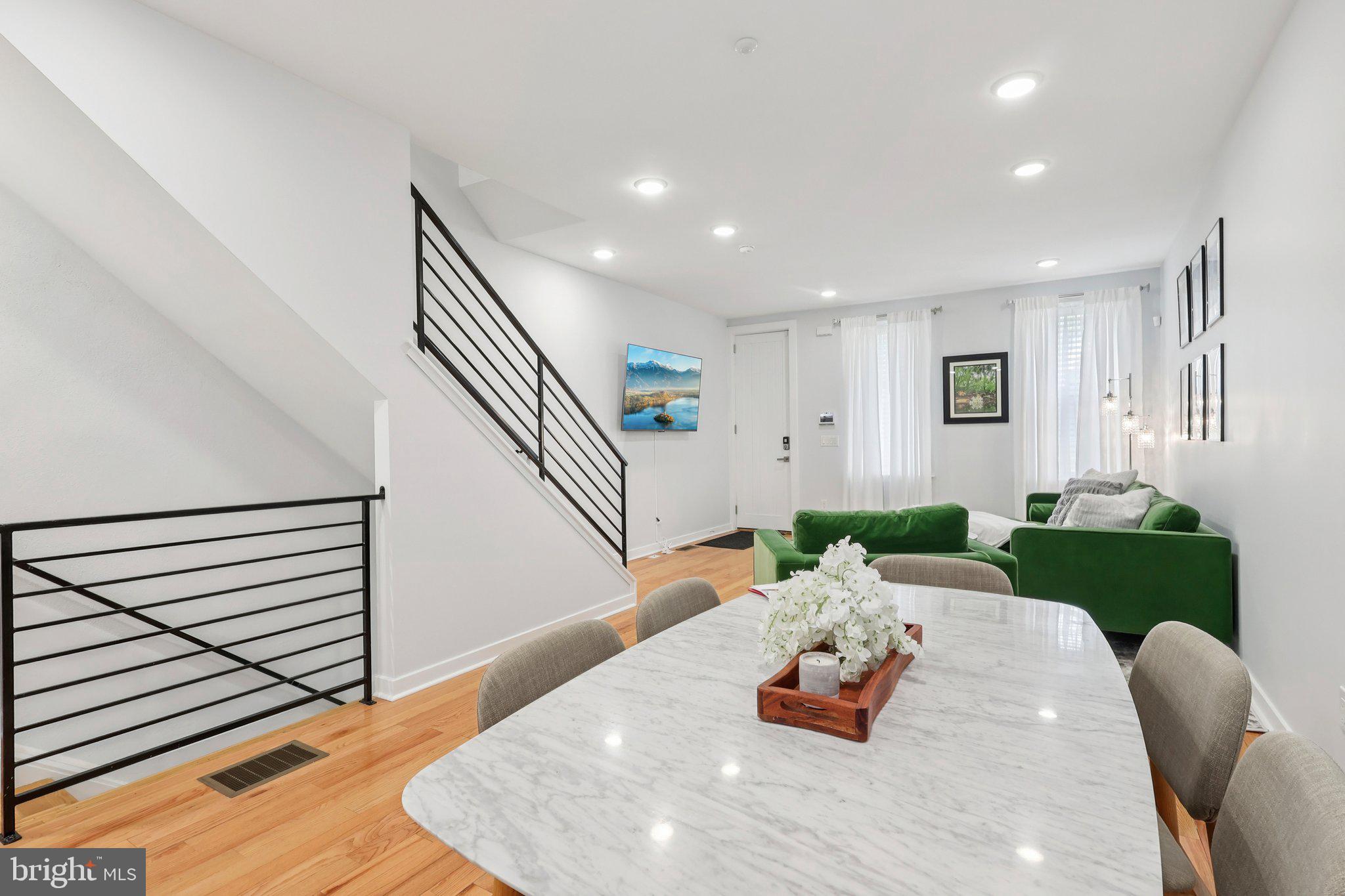 ART MUSEUM AREA - Residential