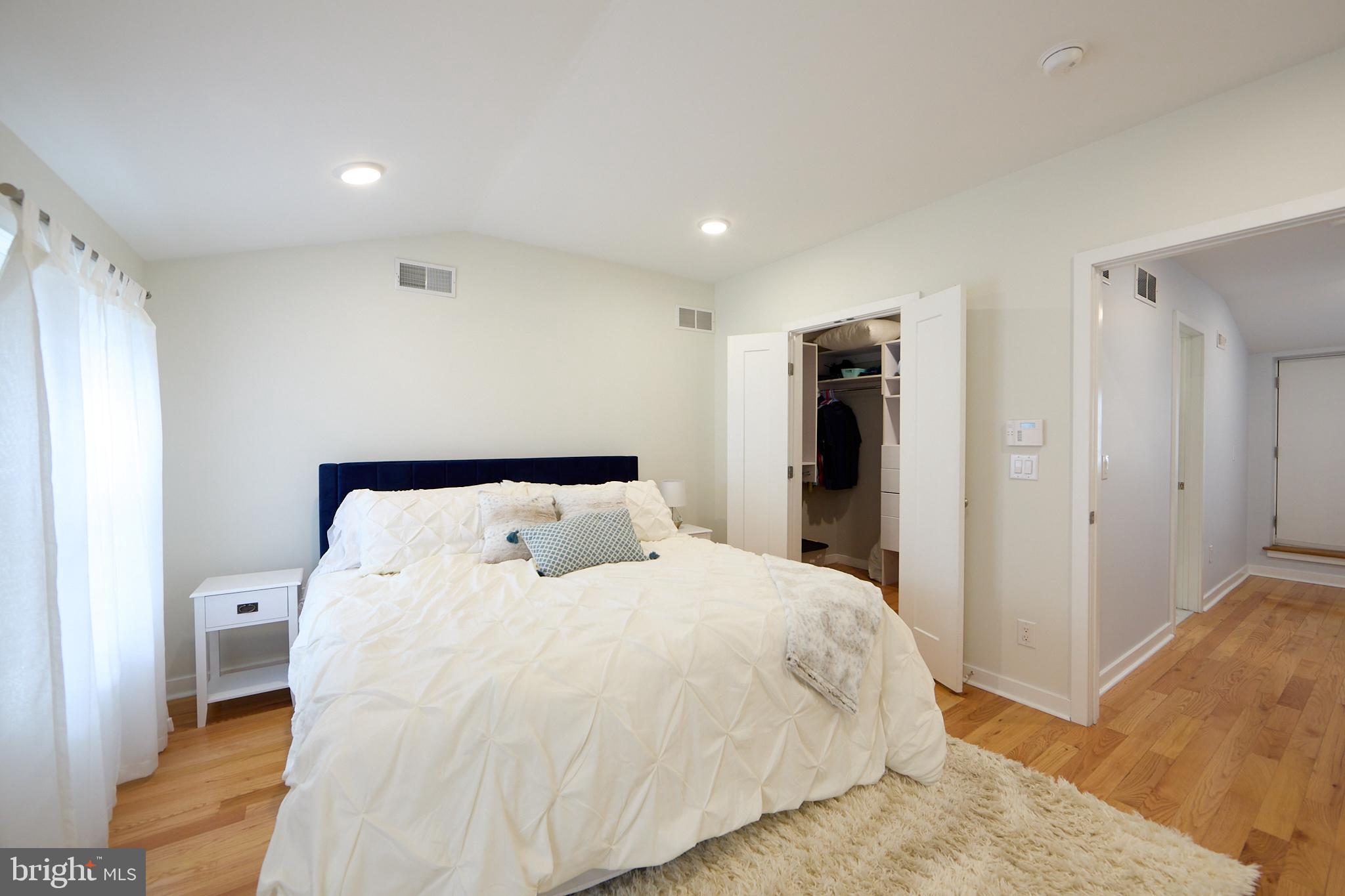 ART MUSEUM AREA - Residential