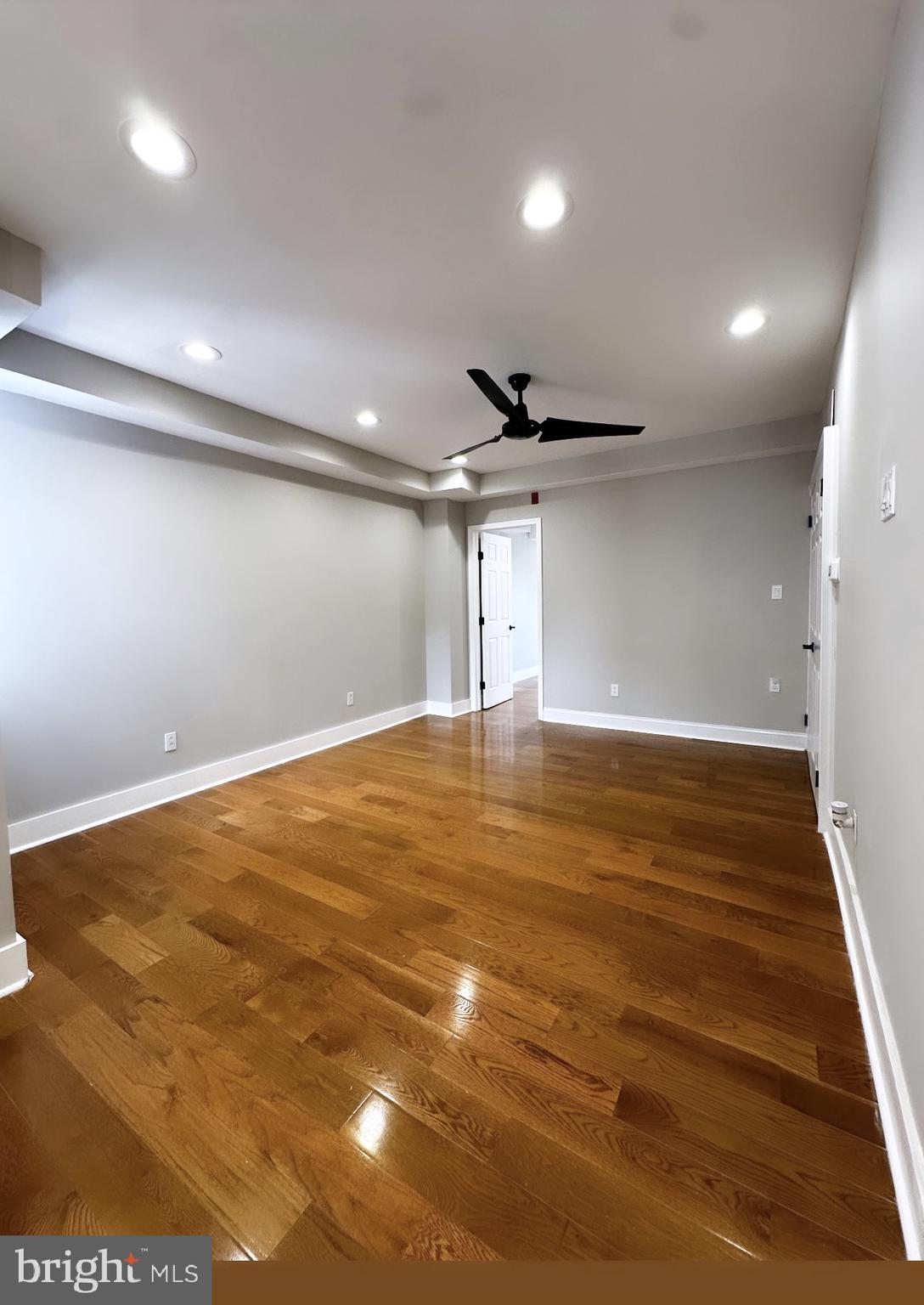 TEMPLE UNIVERSITY - Residential Lease