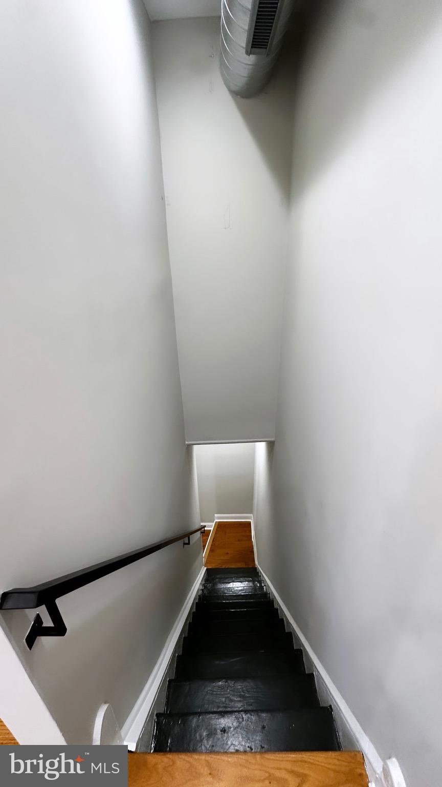 TEMPLE UNIVERSITY - Residential Lease