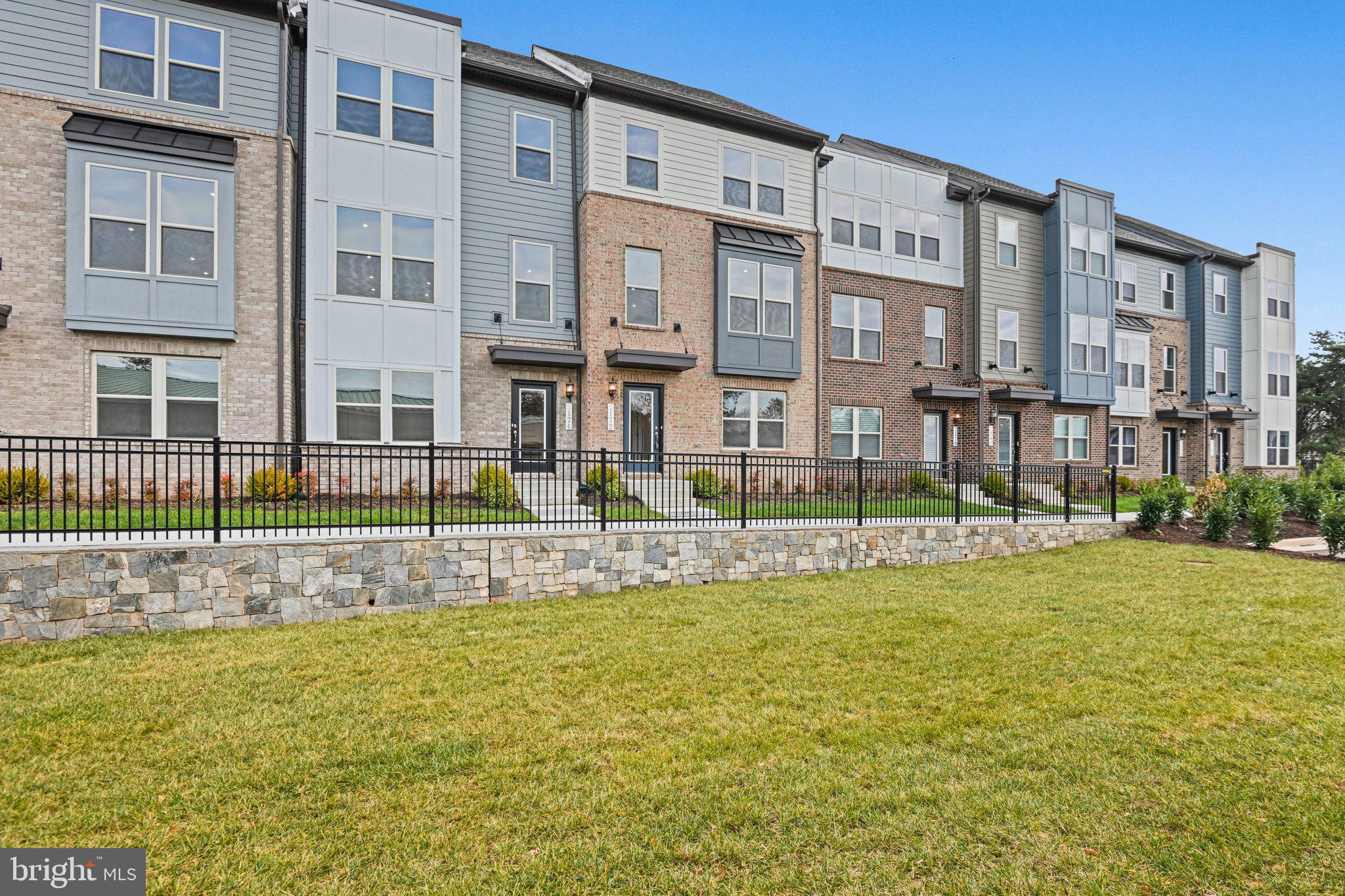 PARK PLACE - Residential Lease