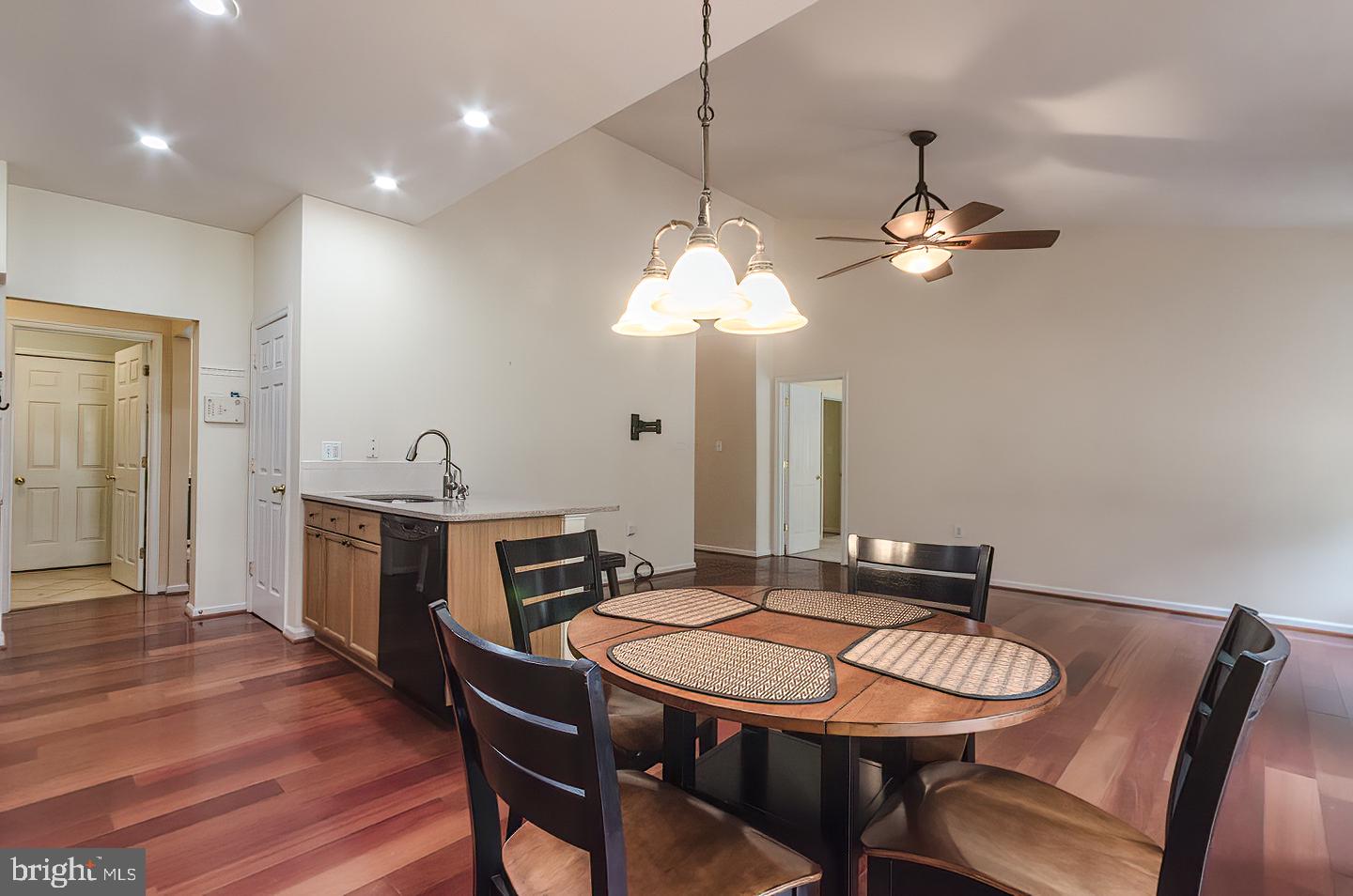 GAP VIEW VILLAGE - Residential