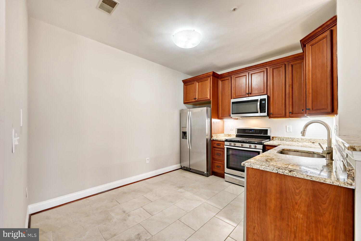 PINEY ORCHARD - Residential