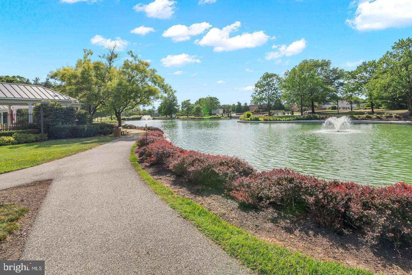 PINEY ORCHARD - Residential