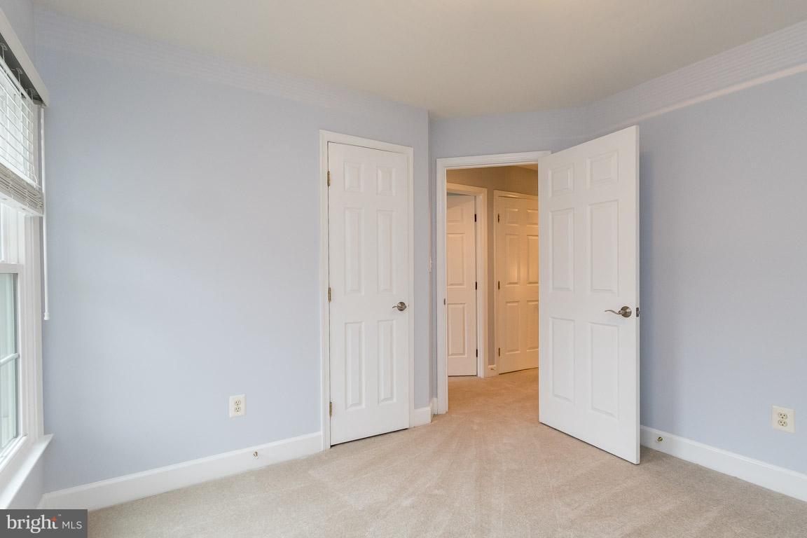 STONEGATE - Residential