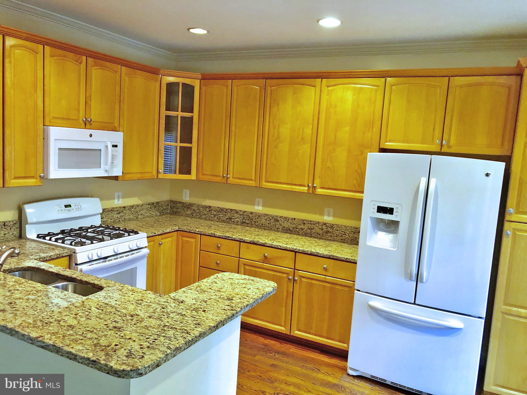 STONEGATE - Residential