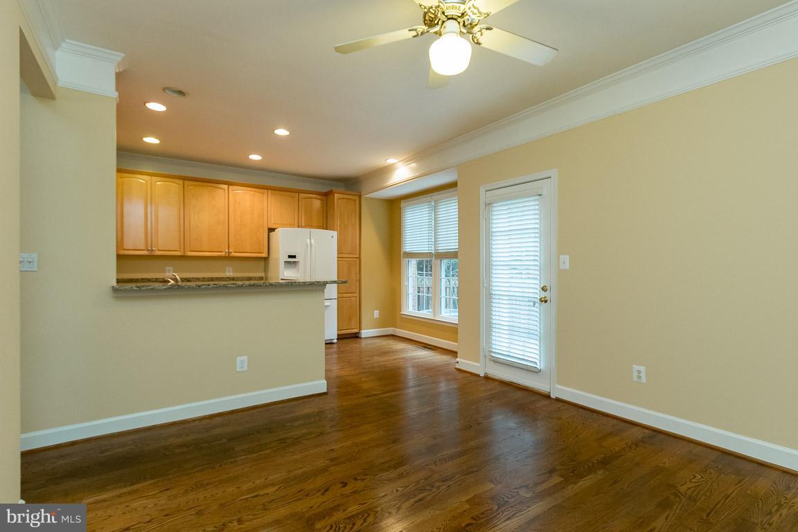 STONEGATE - Residential