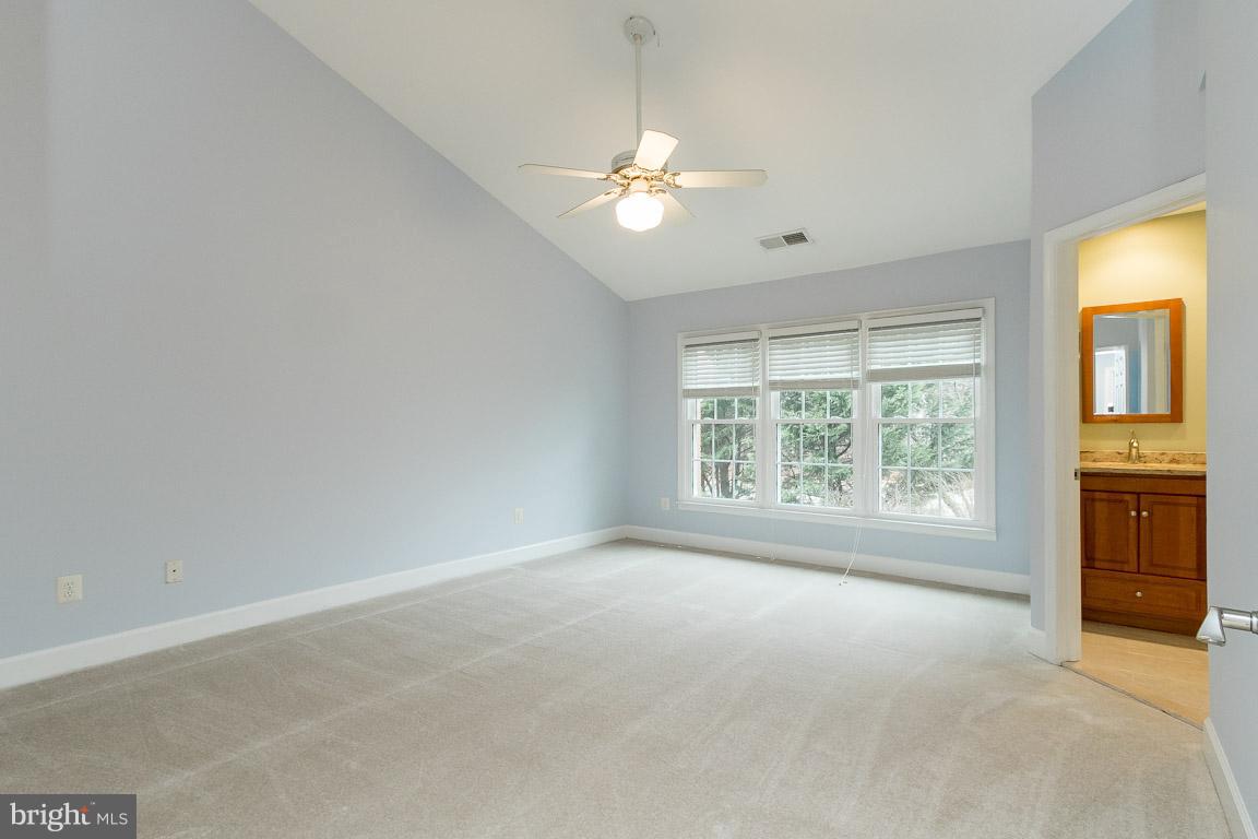 STONEGATE - Residential