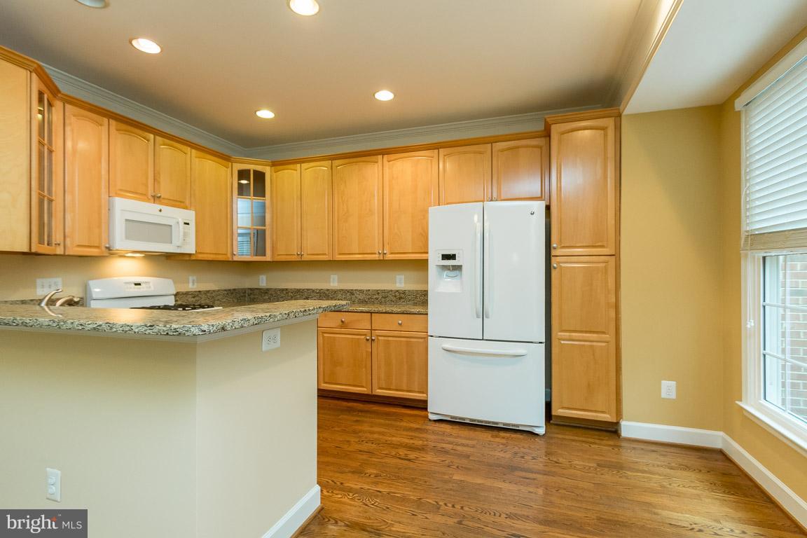 STONEGATE - Residential