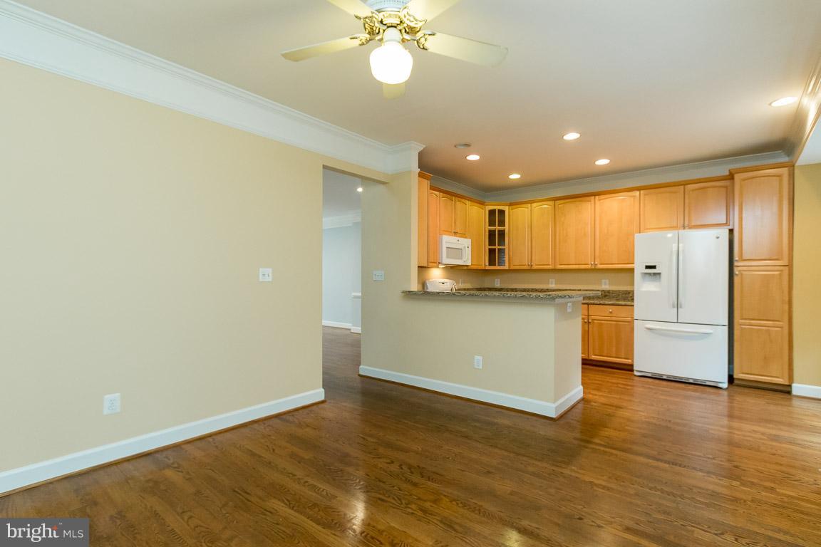 STONEGATE - Residential