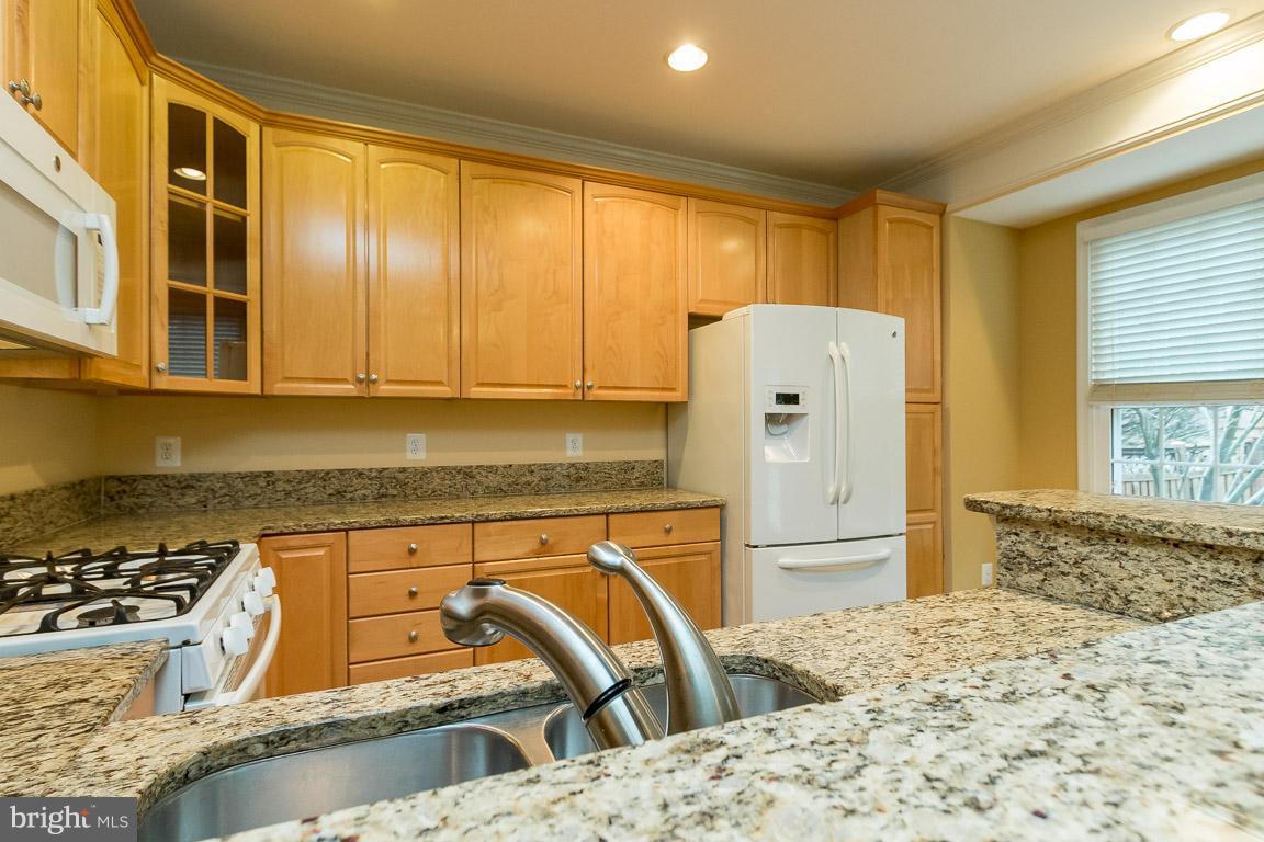 STONEGATE - Residential