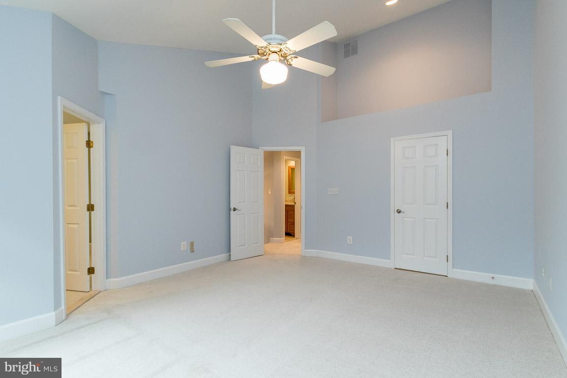 STONEGATE - Residential