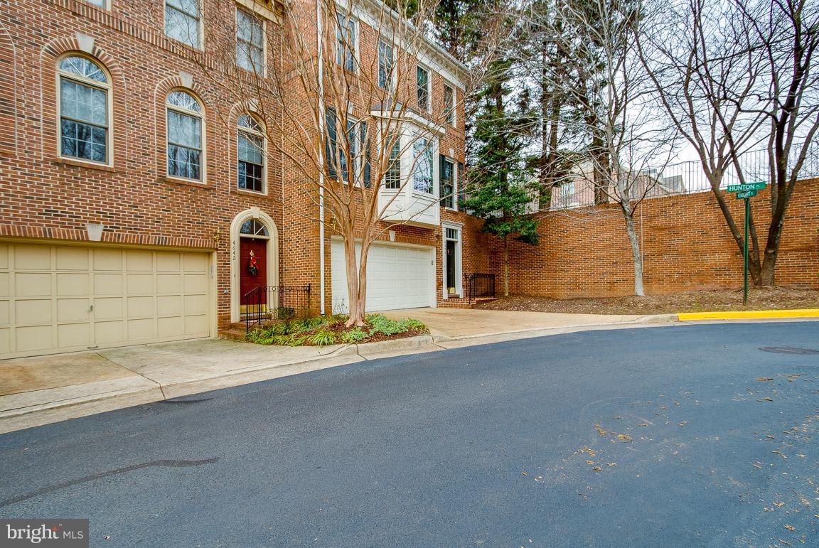 STONEGATE - Residential