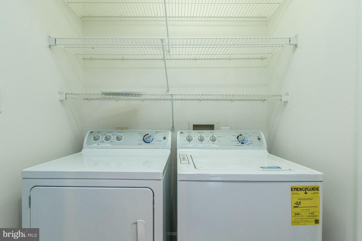 STONEGATE - Residential