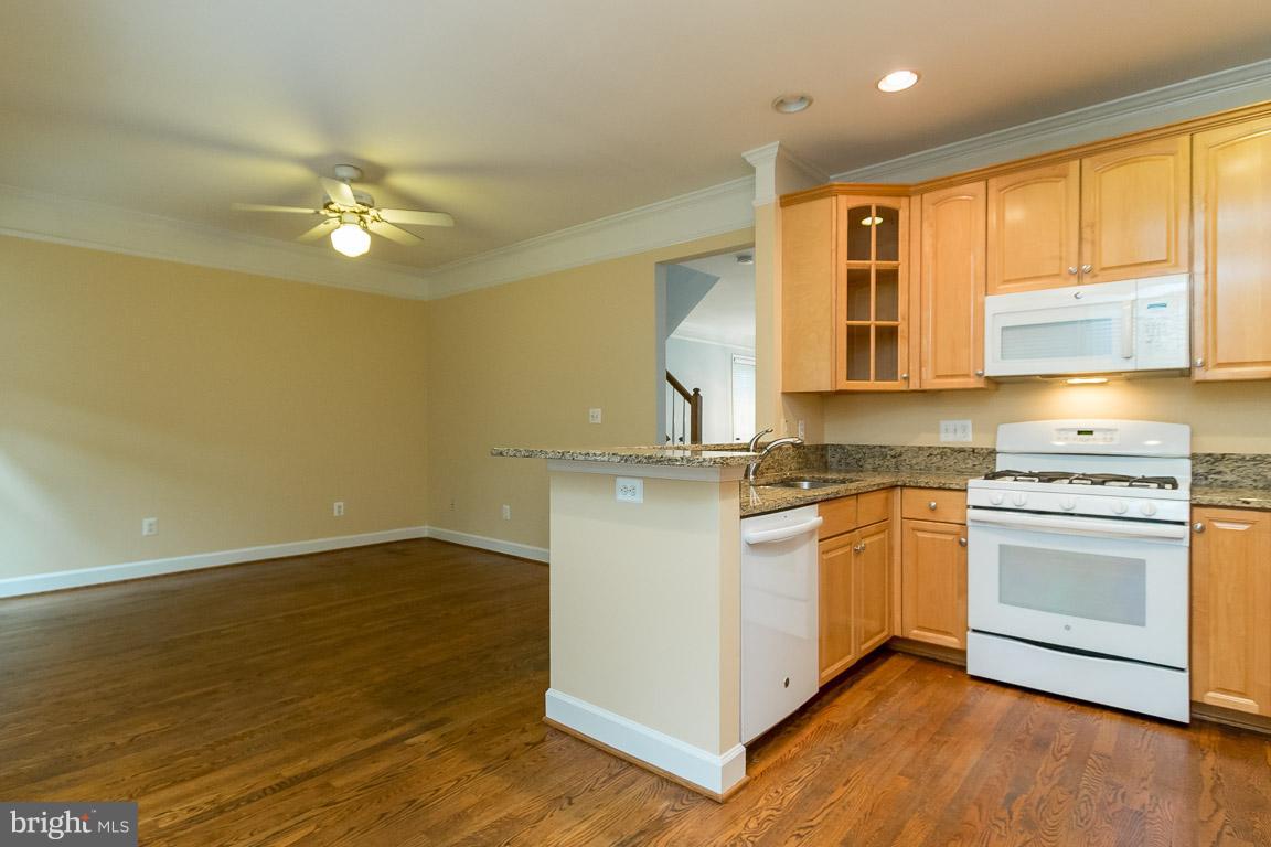 STONEGATE - Residential