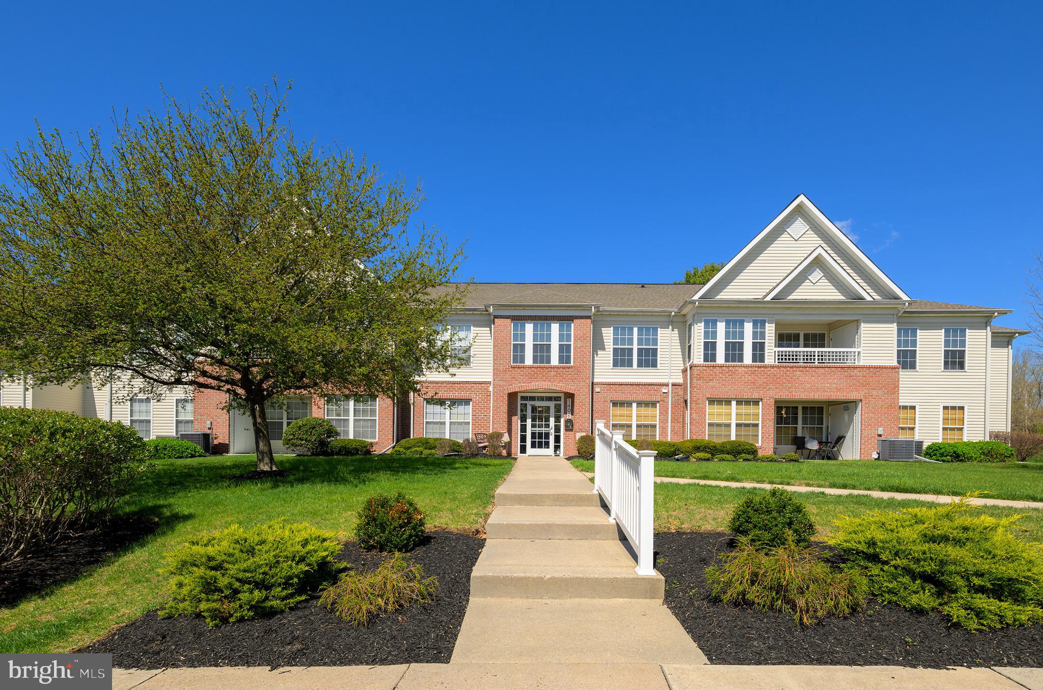 TAYLOR RIDGE CONDOMINIUMS - Residential