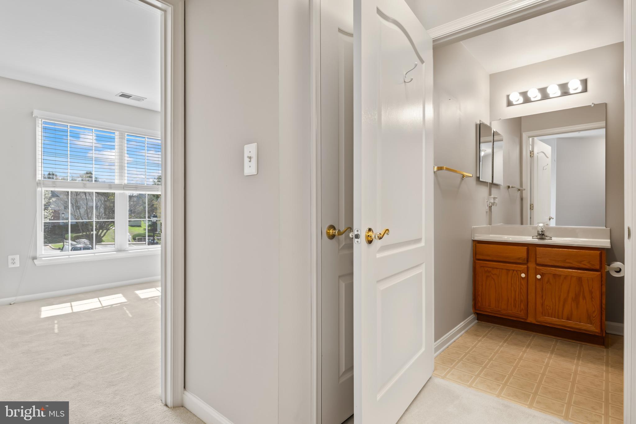 TAYLOR RIDGE CONDOMINIUMS - Residential