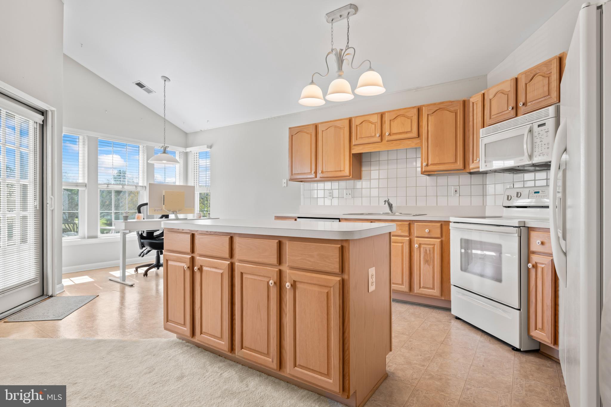 TAYLOR RIDGE CONDOMINIUMS - Residential